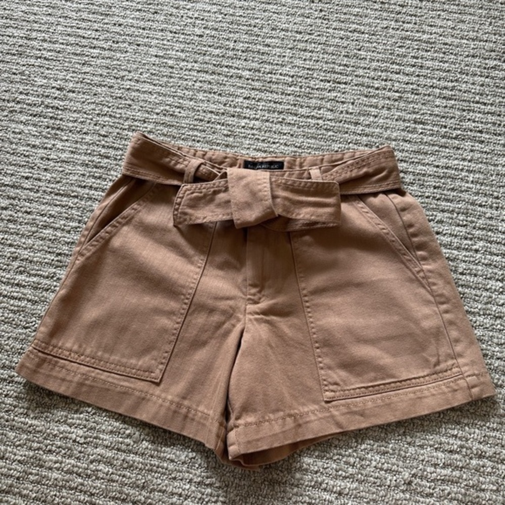 Banana Republic Tan Shorts with Belt Size Petite 2
